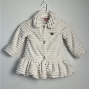 Juicy Couture Kids Girls White Faux Fur Coat Ruffle Hem Size 3T Soft Easy Care